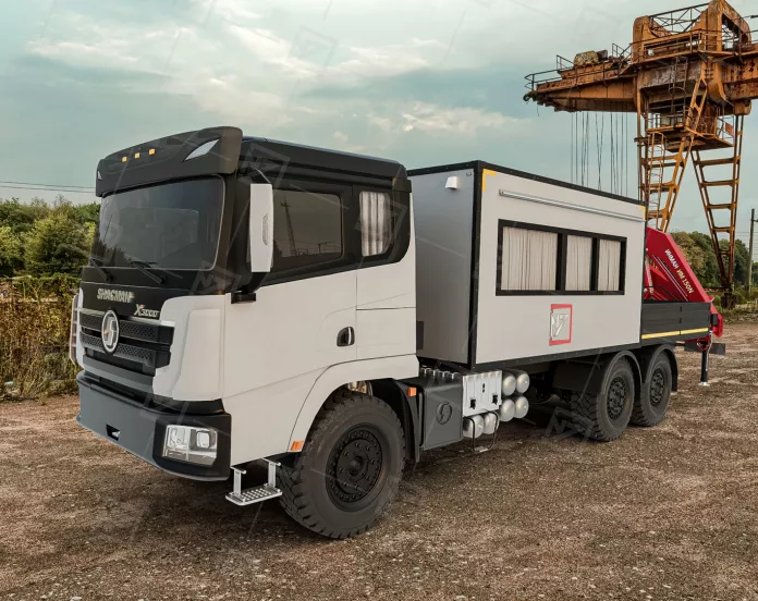 2.5 Вахтовый автобус Shacman 16 мест с бортовой платформой и КМУ