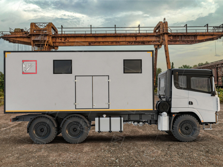 ГПА Shacman SX32586V385 6+2 закрытый грузовой отсек, оснащение класс С