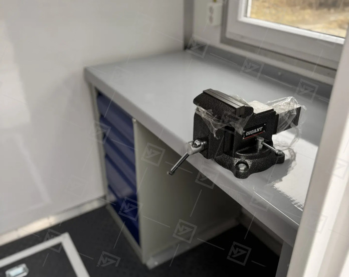 ПАРМ 3+2 Shacman с бортовой платформой (КМУ ИНМАН ИМ-77)