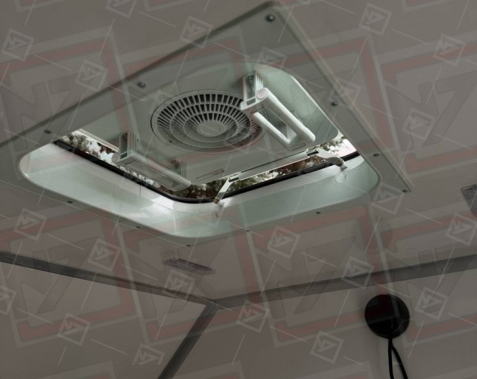 ПАРМ 3+2 Shacman с бортовой платформой (КМУ ИНМАН ИМ-95)