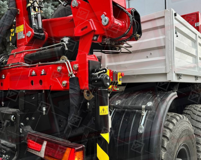 ПАРМ 3+2 Shacman с бортовой платформой (КМУ ИНМАН ИМ-95)