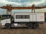 Вахтовый автобус Shacman 12 мест с генератором в грузовом отсеке