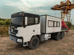 2.5 Вахтовый автобус Shacman 16 мест с бортовой платформой и КМУ