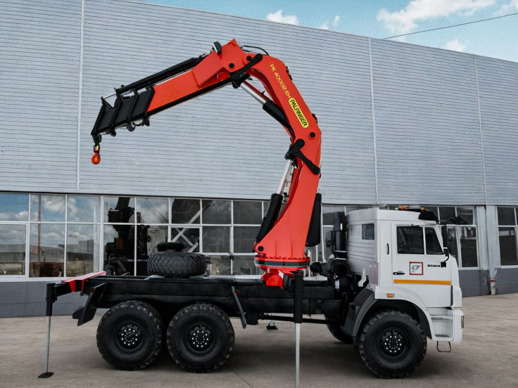 Седельный тягач КАМАЗ 65221 с КМУ Palfinger РК-40002ЕН-D